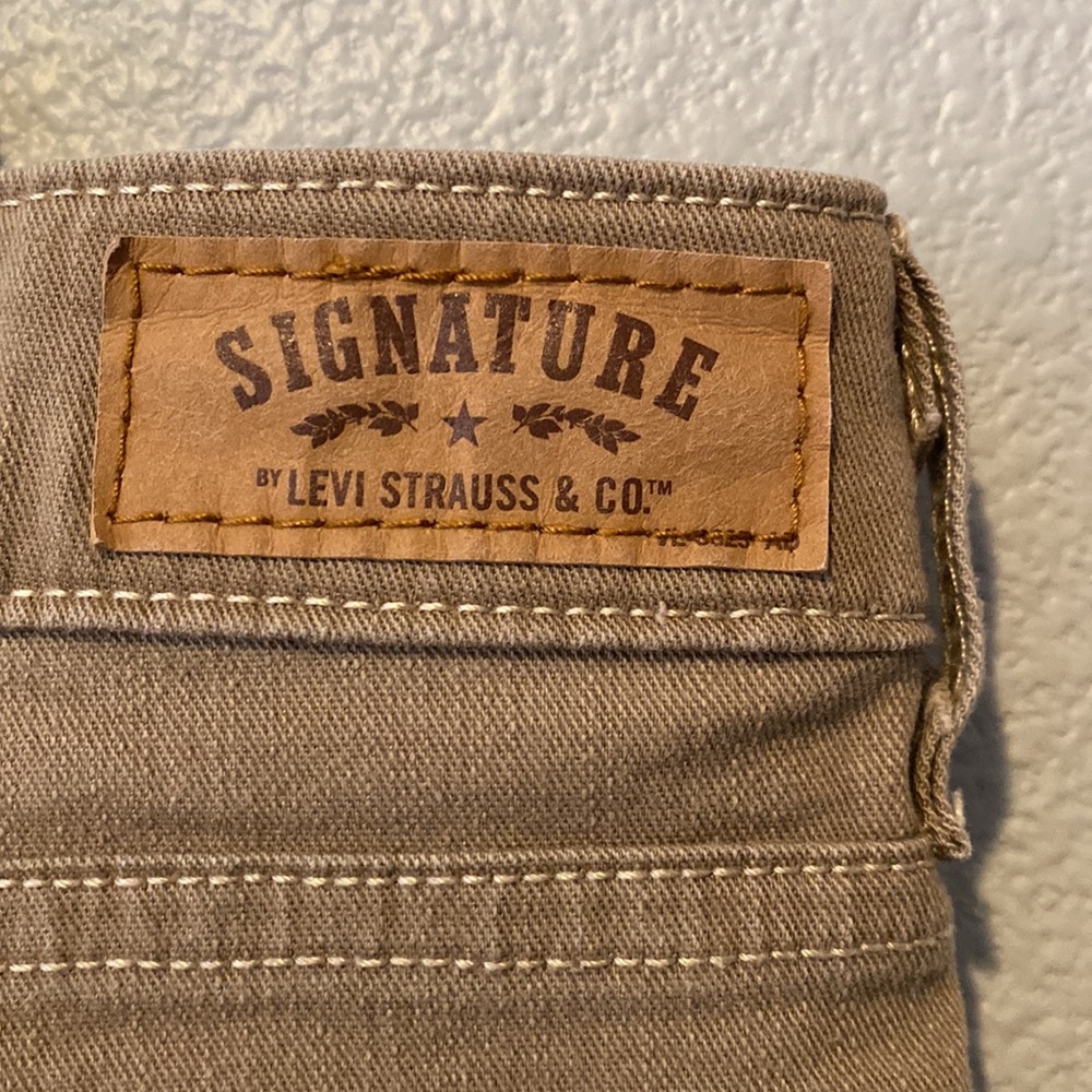Khaki Stretch Denim Shorts Size 16 - Picture 7 of 11